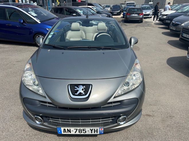 Peugeot 207 CC 1.6 16V 120 FELINE CUIR SUPER PROPRE Gris fonc de 2008