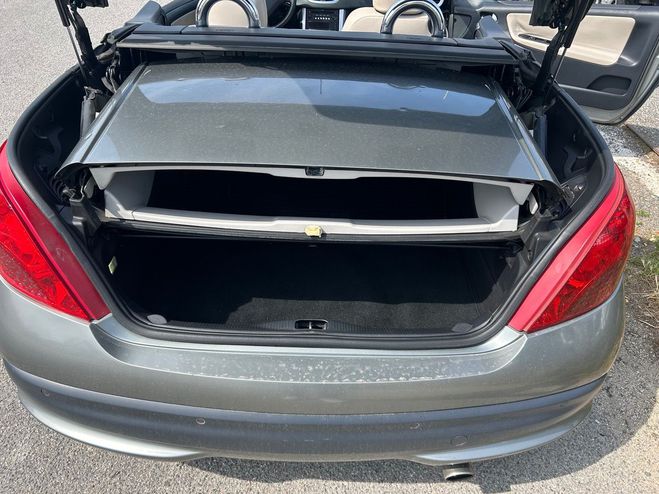 Peugeot 207 CC 1.6 16V 120 FELINE CUIR SUPER PROPRE Gris fonc de 2008
