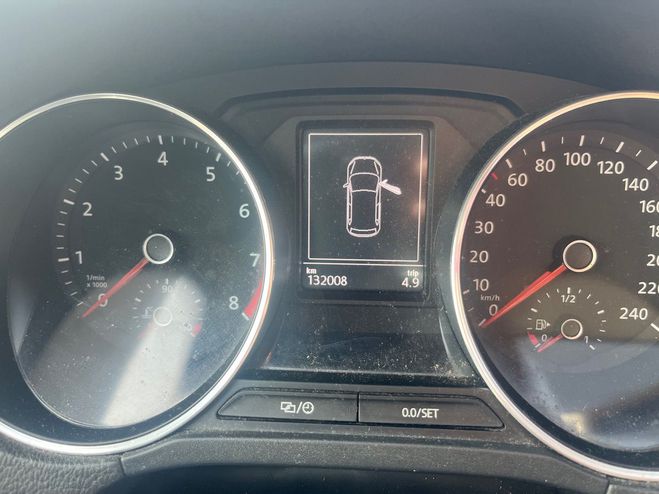 Volkswagen Crosspolo V (2) 1.2 TSI 90 BLUEMOTION TECHNOLOGY C Gris de 2015
