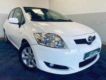  Voir détails -Toyota Auris 90 CH D-4D Active à Sannerville (14)