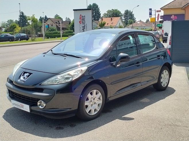 Peugeot 207 1.4 16v 90ch TRENDY Noir de 2007