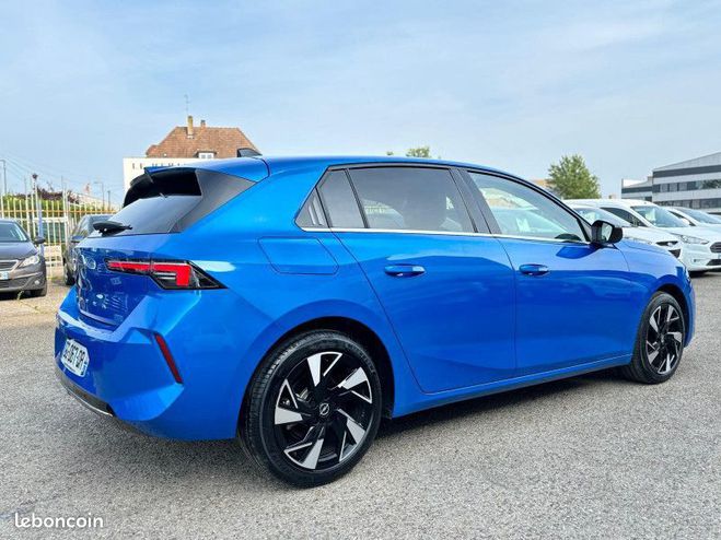 Opel Astra 1.5 D 130CH ELEGANCE BVA8 Bleu de 2022