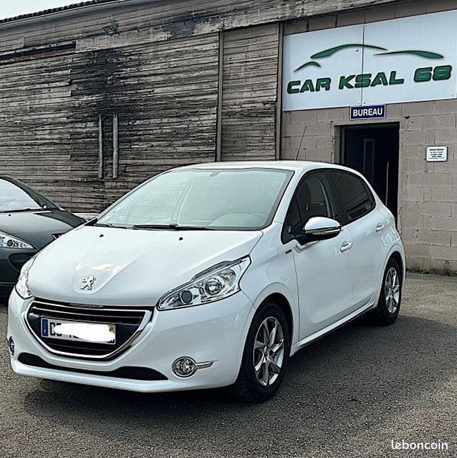 Peugeot 208 1.2 VTI ENVY 5P  de 2014