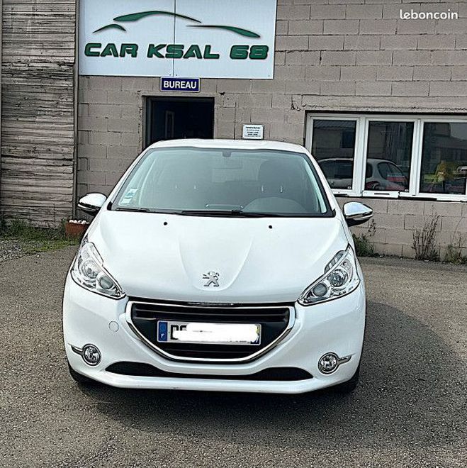 Peugeot 208 1.2 VTI ENVY 5P  de 2014