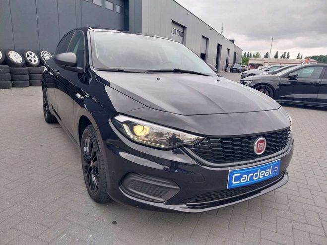 Fiat Tipo 1.4-AIRCO-BLUETOOTH-JANTES.BLACK-GARANTI Noir Mtallis de 
