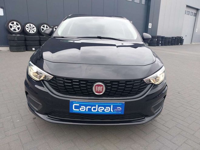 Fiat Tipo 1.4-AIRCO-BLUETOOTH-JANTES.BLACK-GARANTI Noir Mtallis de 