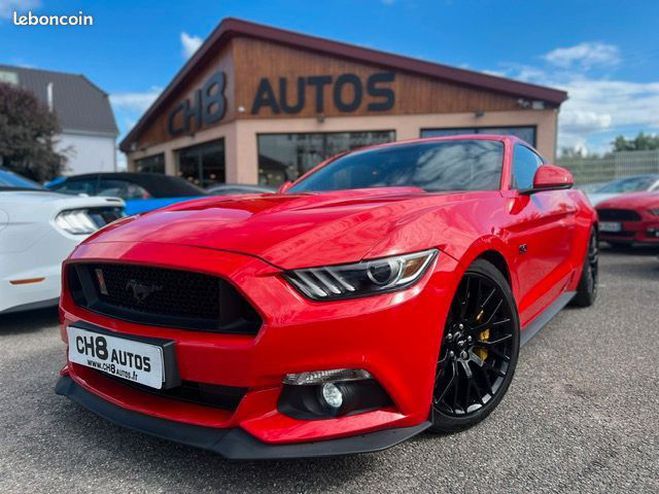Ford Mustang v8 5.0 gt fastback pack premium boite au Rouge de 2017