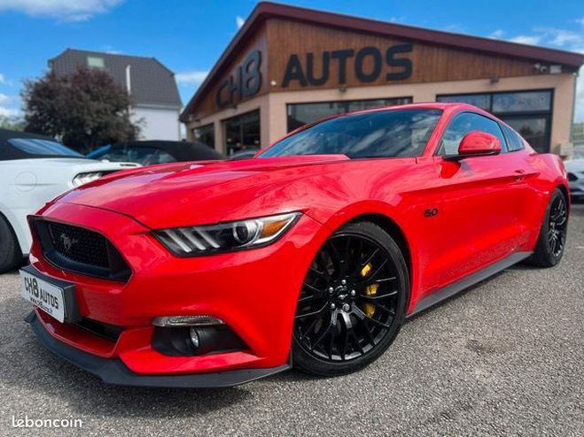 Ford Mustang v8 5.0 gt fastback pack premium boite au Rouge de 2017