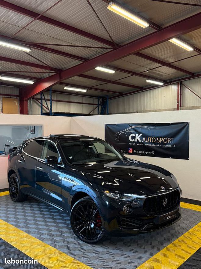 Maserati Levante MASERATIE 3.0 V6 275ch Pack SQ4 Noir de 2016
