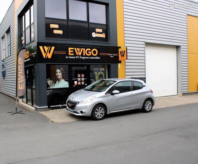 Peugeot 208 1.0 VTi 70 ch ACTIVE Gris de 2015