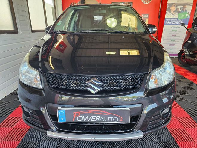 Suzuki SX4 S-Cross 2.0 ddis Noir de 2011