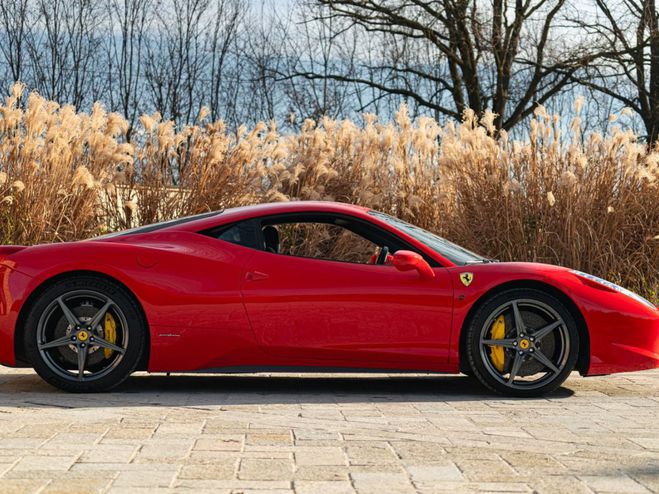 Ferrari 458  ROSSO de 2011
