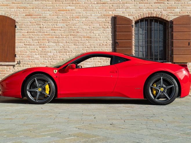 Ferrari 458  ROSSO de 2011