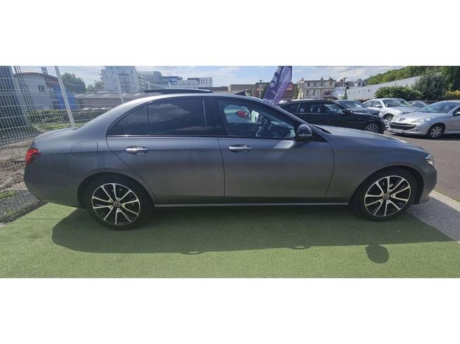 Mercedes Classe E 2.0 220 D 195 FASCINATION 9G-TRONIC BVA  GRIS MAT de 2017