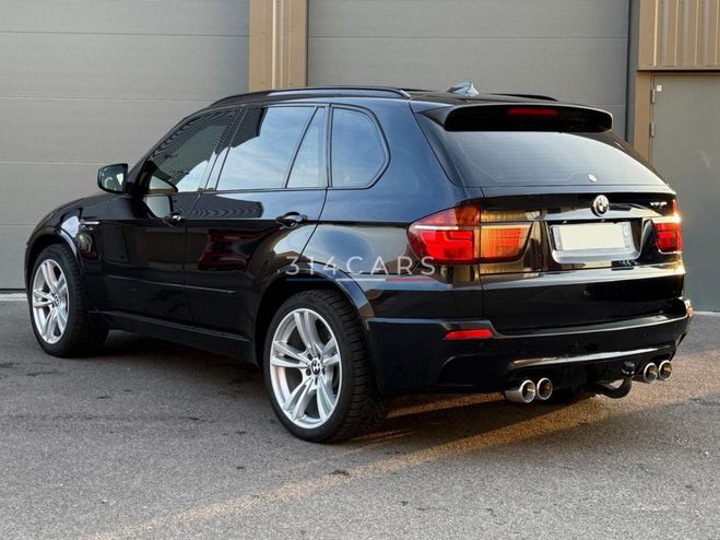 BMW X5 X5M 4.4 V8 BI TURBO 555 cv BLEU CLAIR de 2010