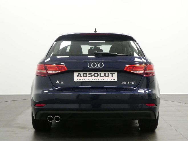 Audi A3 Sportback 35 TFSI 150CH COD DESIGN LUXE  BLEU F de 2019