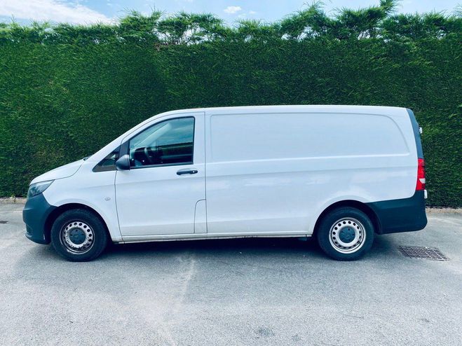 Mercedes Vito 111 CDI COMPACT Blanc Verni de 2017