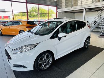 Voir détails -Ford Fiesta 1,6 182 GPS KEYLESS PARK PILOT RECARO HI à Phalsbourg (57)