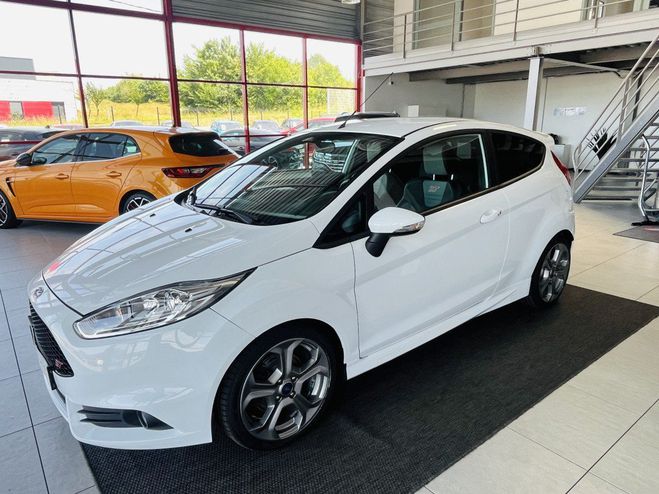 Ford Fiesta 1,6 182 GPS KEYLESS PARK PILOT RECARO HI BLANC de 2016