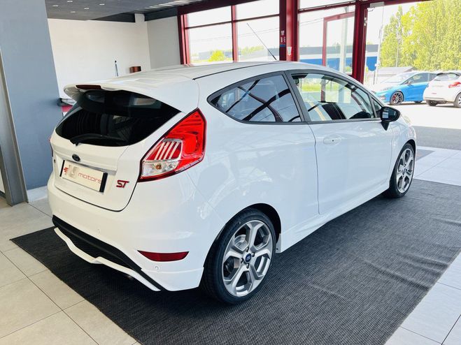 Ford Fiesta 1,6 182 GPS KEYLESS PARK PILOT RECARO HI BLANC de 2016