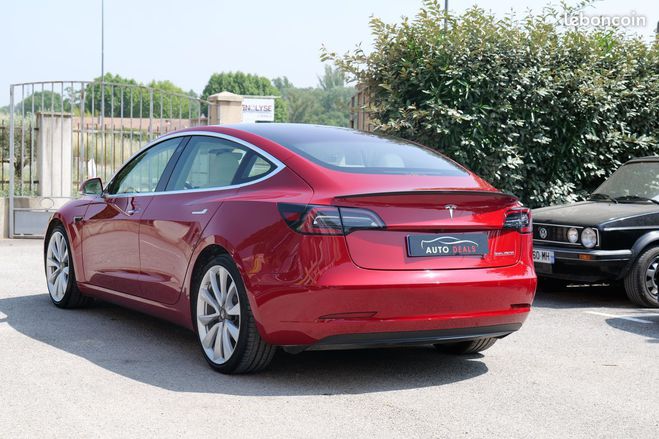 Tesla Model 3 Performance Dual Motor AWD Rouge de 2019
