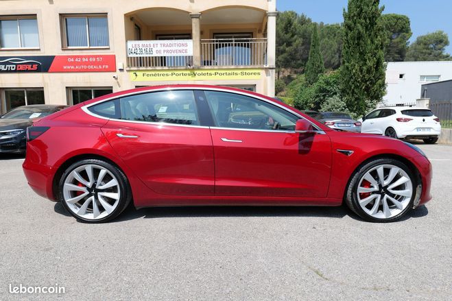 Tesla Model 3 Performance Dual Motor AWD Rouge de 2019