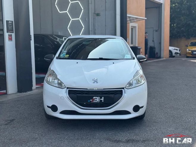 Peugeot 208 generation-i 1.4 hdi 70 active  de 2014