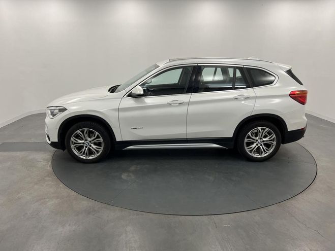 BMW X1 F48 sDrive 18d 150 ch BVA8 xLine Blanc de 2018