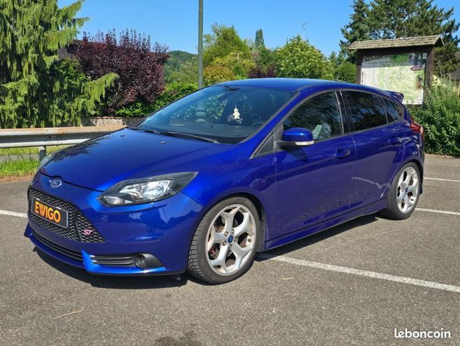 Ford Focus ST 2.0 SCTI 250ch ECOBOOST-IMMAT FRANCE Bleu de 2012