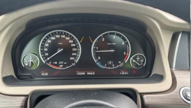 BMW Serie 5 Gran Turismo (F07) 530DA 245CH EXCLUSIVE Gris de 2010