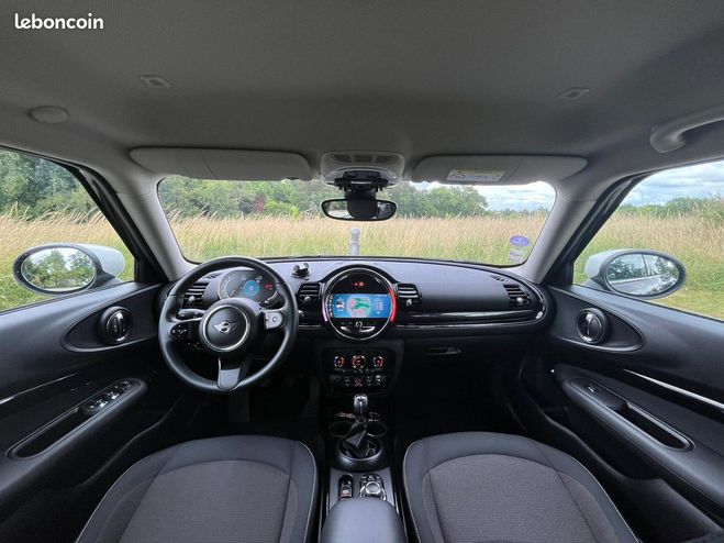 Mini Clubman iii (2) f54 1.5 cooper 136 finition clas Noir de 2022