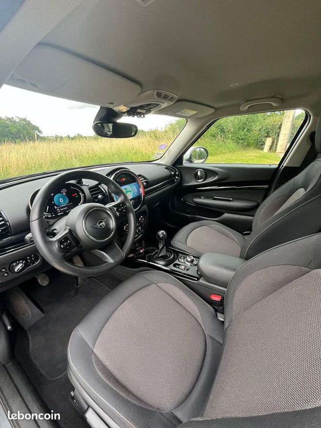 Mini Clubman iii (2) f54 1.5 cooper 136 finition clas Noir de 2022