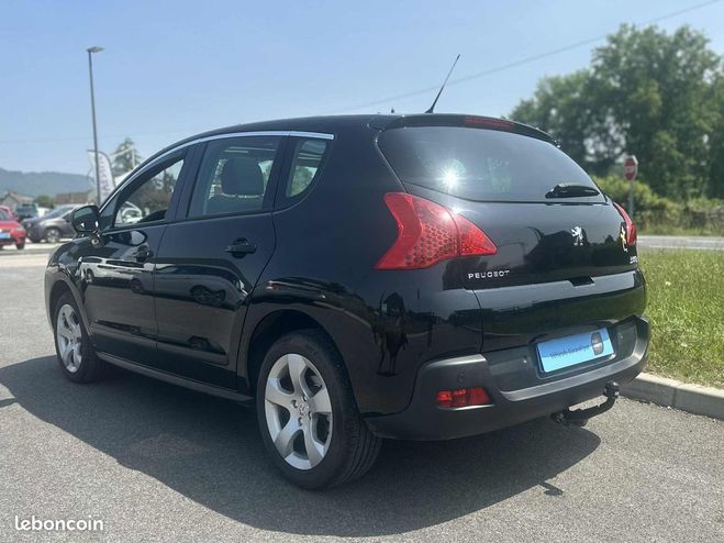 Peugeot 3008 1.6 HDI 112ch ALLURE Noir de 2012