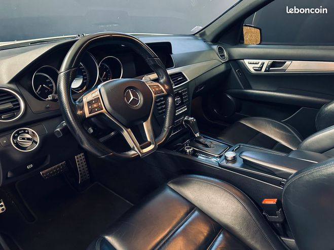 Mercedes Classe C 63 amg speedshift mct c63 w204 garantie  Blanc de 2012