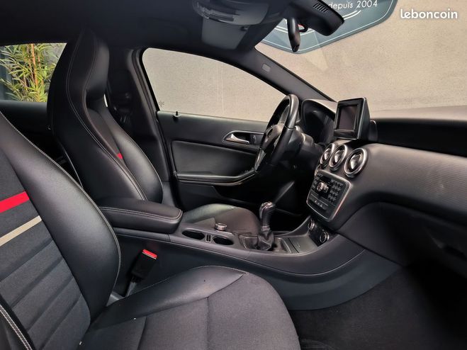 Mercedes Classe A 160 CDI 1.5 90ch sensation GPS jantes si Gris de 2014