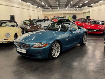  Voir détails -BMW Z4 3.0 i à Versailles (78)