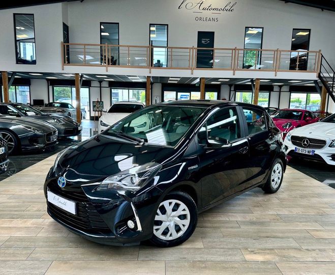 Toyota Yaris III (2) Hybrid 100H Dynamic 5P BVA Noir Mtallis de 2018