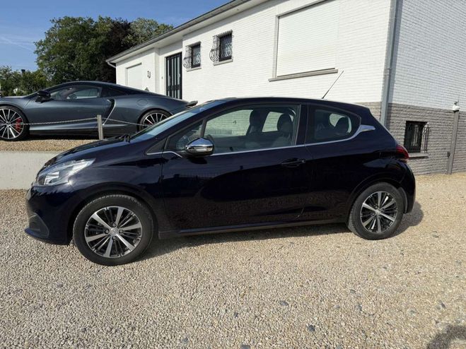 Peugeot 208  Bleu de 