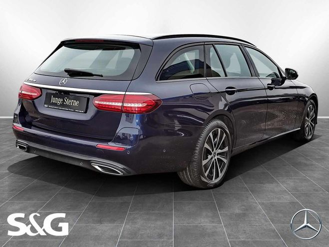Mercedes Classe E 300 T Avantgarde AHK Bleu Peinture Mtallise de 