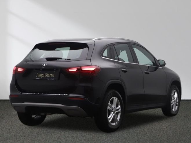 Mercedes Classe GLA classe 200 LED Rckfahrkamera Noir de 