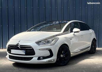  Voir détails -Citroen DS5 Automobile Pure Pearl 2.0L HDI Hybride B à Halluin (59)