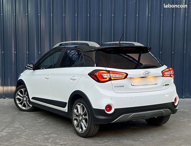 Hyundai I20 ACTIVE 1.0 T-GDI 100CH BLACK RIDE Boite  Blanc de 2020