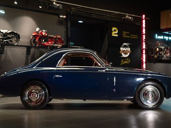  Voir détails -Fiat 1100  à Saint-Marcel-de-Flines (42)