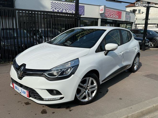 Renault Clio IV (2) 1.5 dci 75ch Energy business Blanc de 2018