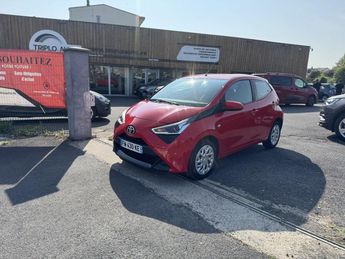  Voir détails -Toyota Aygo 1.0 VVT-i x-play   Clim à Brive-la-Gaillarde (19)