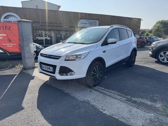  Voir détails -Ford Kuga 2.0 TDCi - 150 4x2 Trend clim   attelage à Brive-la-Gaillarde (19)