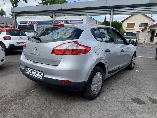 Renault Megane 1.5 DCI 110CH FAP EXPRESSION ECO GRIS C de 2013