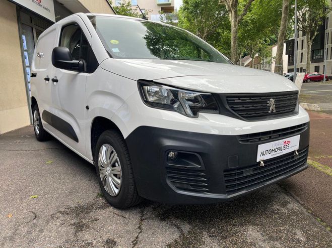 Peugeot Partner III (2) FOURGON 1.5 BLUEHDI 100 S&S 650K Blanc de 2020