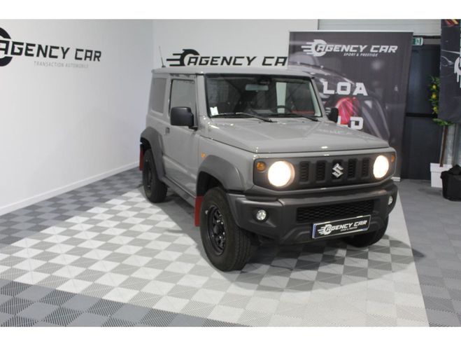 Suzuki Jimny 1.5i VVT - 102 2018 Privilge Entreprise GRIS FONCE de 2023