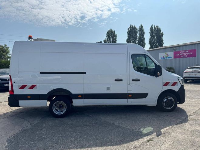 Renault Master RJ3500 L3H2 2,3 DCI ROUE JUMEL 20 000H BLANC de 2022